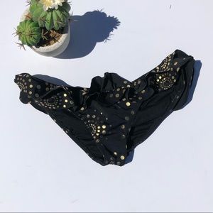 ✨ROXY✨ ruffled bikini bottom